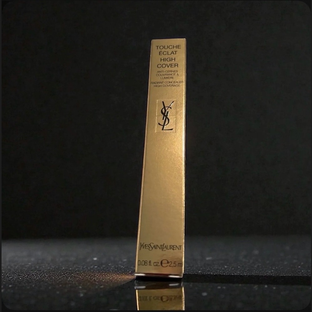 Yves Saint Laurent Gold Touche Éclat High Cover